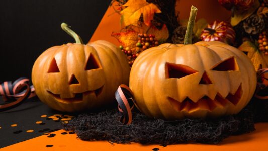Jak świętować Halloween: 8 pomysłów na tanią imprezę
