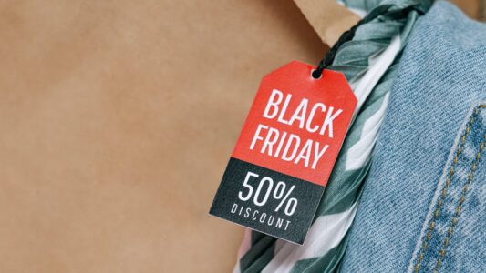 Co kupić na Black Friday? – przewodnik przez promocje