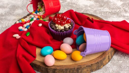 Ile naprawdę kosztuje Wielkanoc? Jak nie przepłacić za świąteczne zakupy